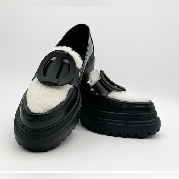Iceberg Shoes - Iceberg black & white fur platform leather loafers size EU 39 US 9 NWT